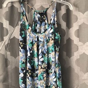 Express floral tank